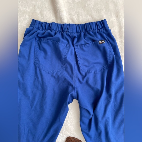 Grey’s Anatomy Scrubs Blue SMALL - Picture 11 of 11